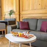 Les Jardins De St Cloud アパートホテル サン＝クルー