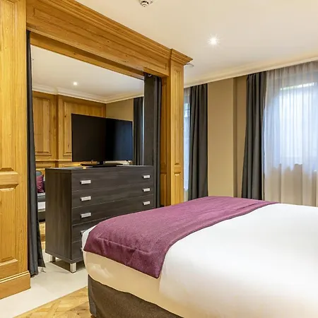Les Jardins De St Cloud 3* Сен-Клу