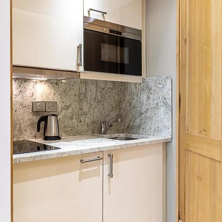 Les Jardins De St Cloud Apart Otel 4*