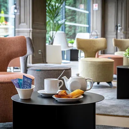 Les Jardins De St Cloud