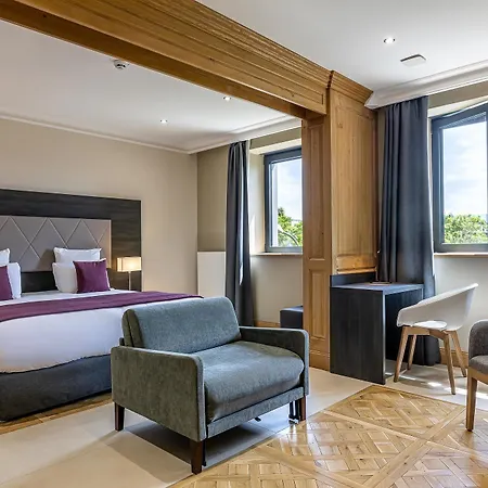 Les Jardins De St Cloud 3* Сен-Клу