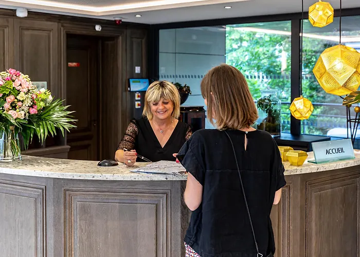 Les Jardins De St Cloud