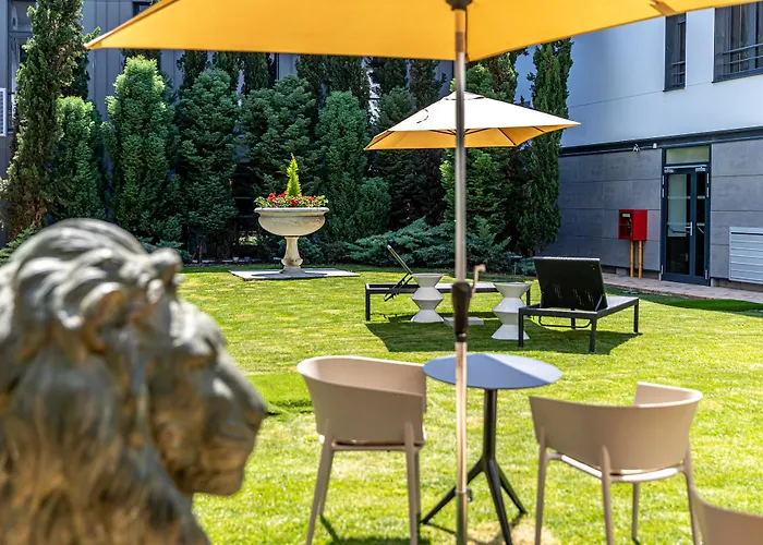 Les Jardins De St Cloud 아파트호텔