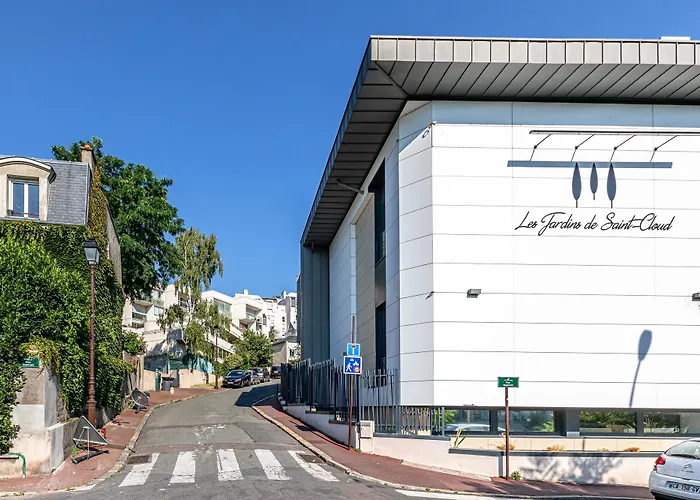 Les Jardins De St Cloud 생클루