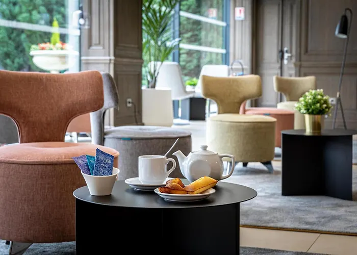 Les Jardins De St Cloud