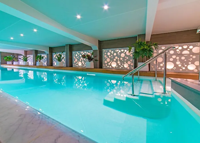 Les Jardins De St Cloud 4*